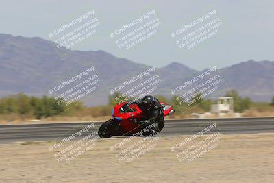 media/Apr-12-2025-Race Pace (Sat) [[9230add55f]]/Vested/7-Turn 3 Inside (2pm)/